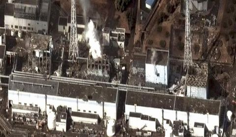 福島原発爆発